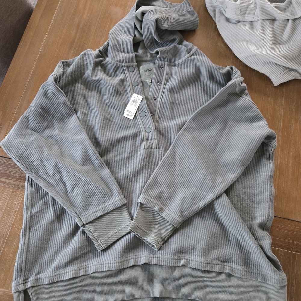 Aerie Sage Button Up Pullover